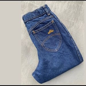 VTG High-rise chic Dark Stonewashed Blue MOM Jeans